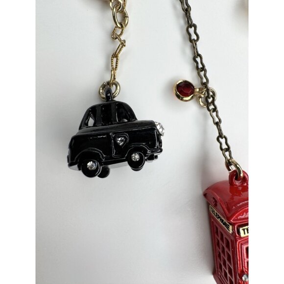 Betsey Johnson Royal Engagement Telephone Booth Tea Ribbon Bow Charm Necklace - Picture 5 of 8